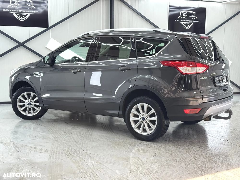 Ford Kuga 1.5 EcoBoost 4WD Titanium - 26