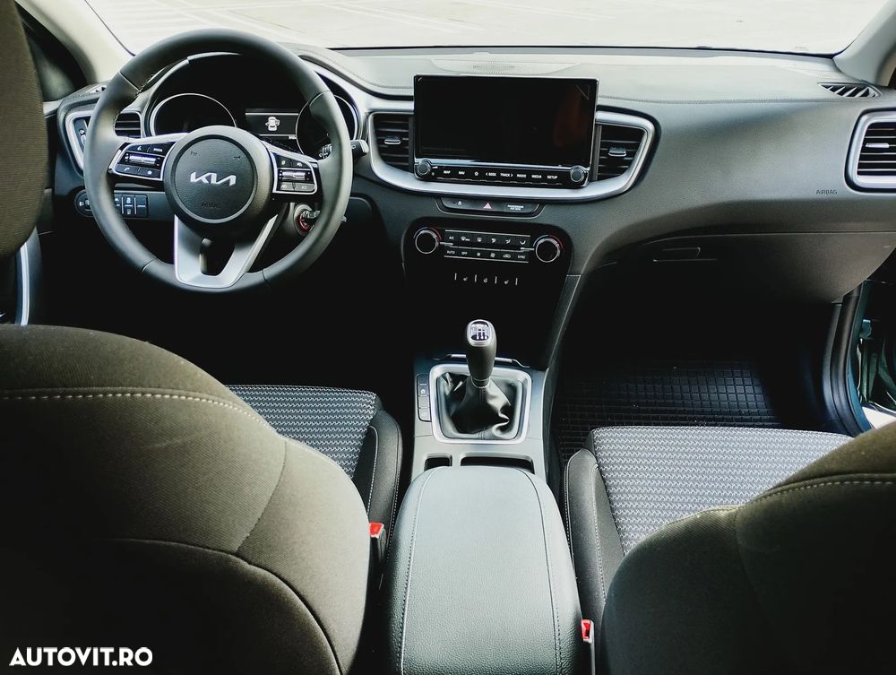 Kia XCeed 1.5 T-GDI 6MT City - 10
