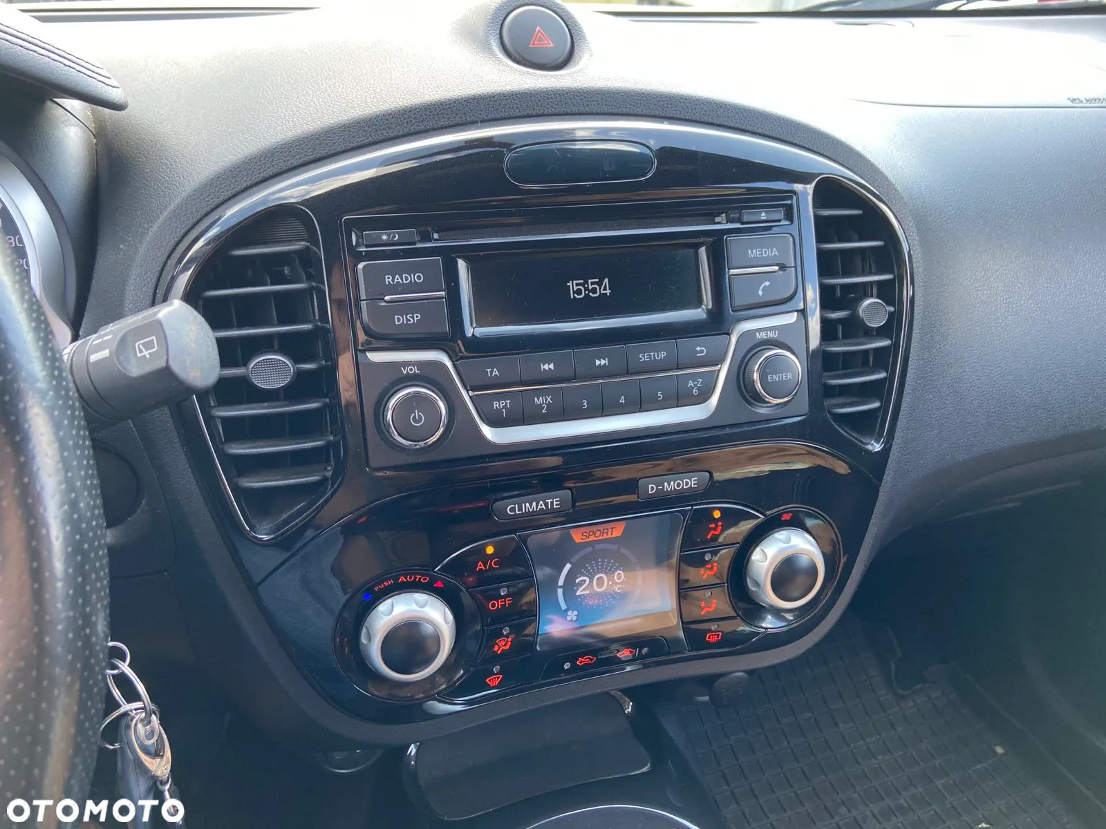 Nissan Juke 1.2 DIG-T N-Connecta EU6 - 10