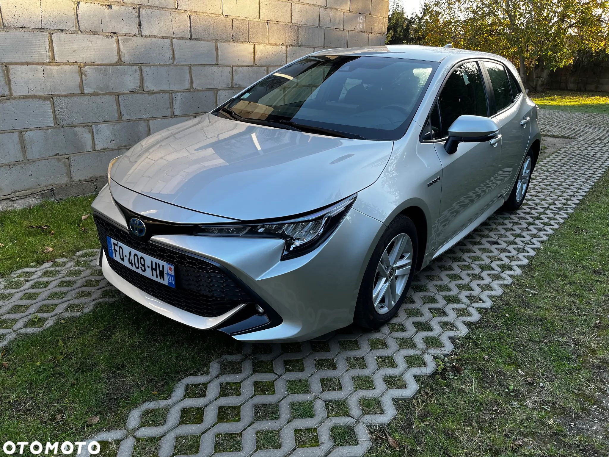 Toyota Corolla - 1