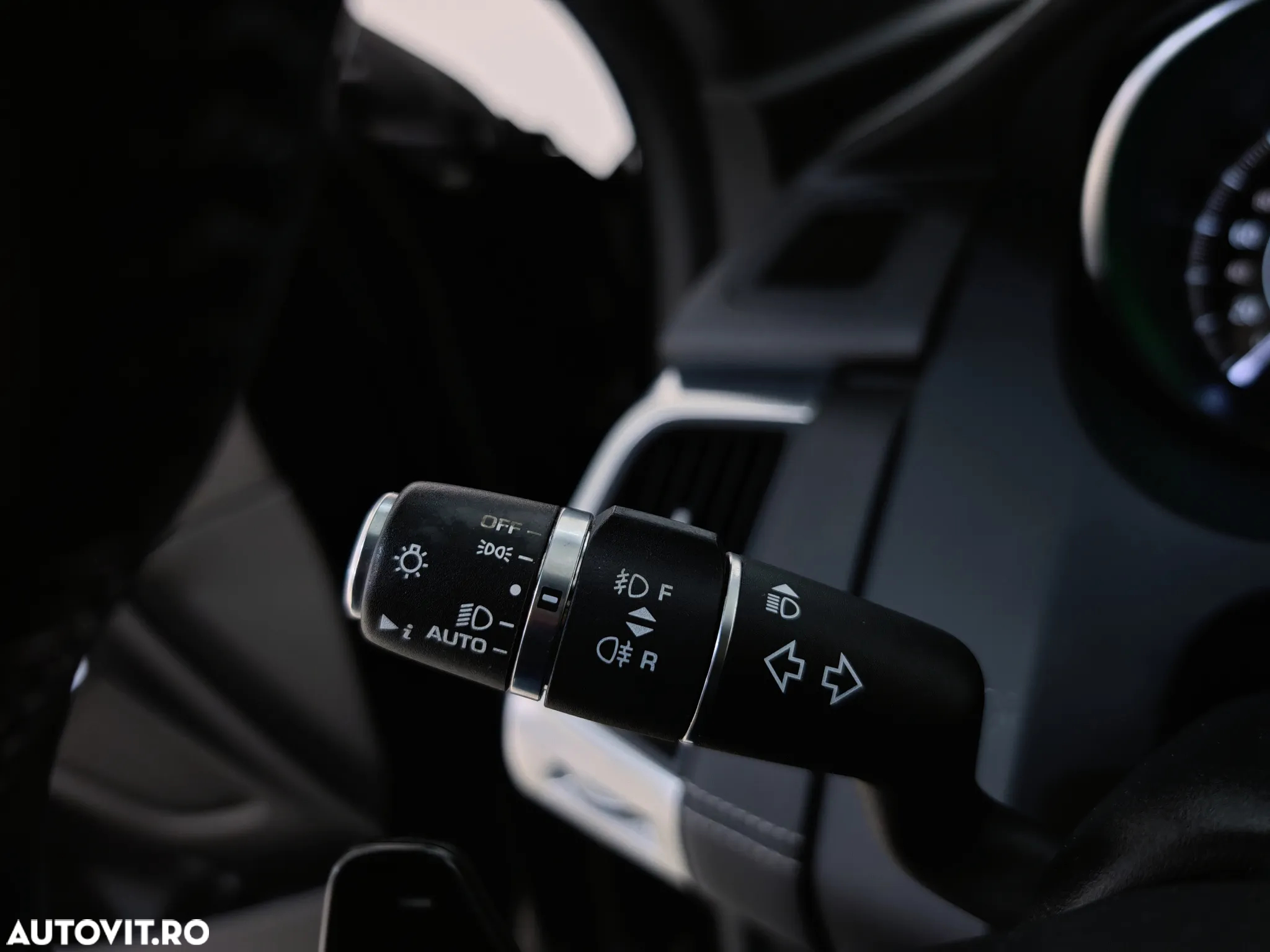 Jaguar E-Pace P200 AWD Aut. R-Dynamic - 24