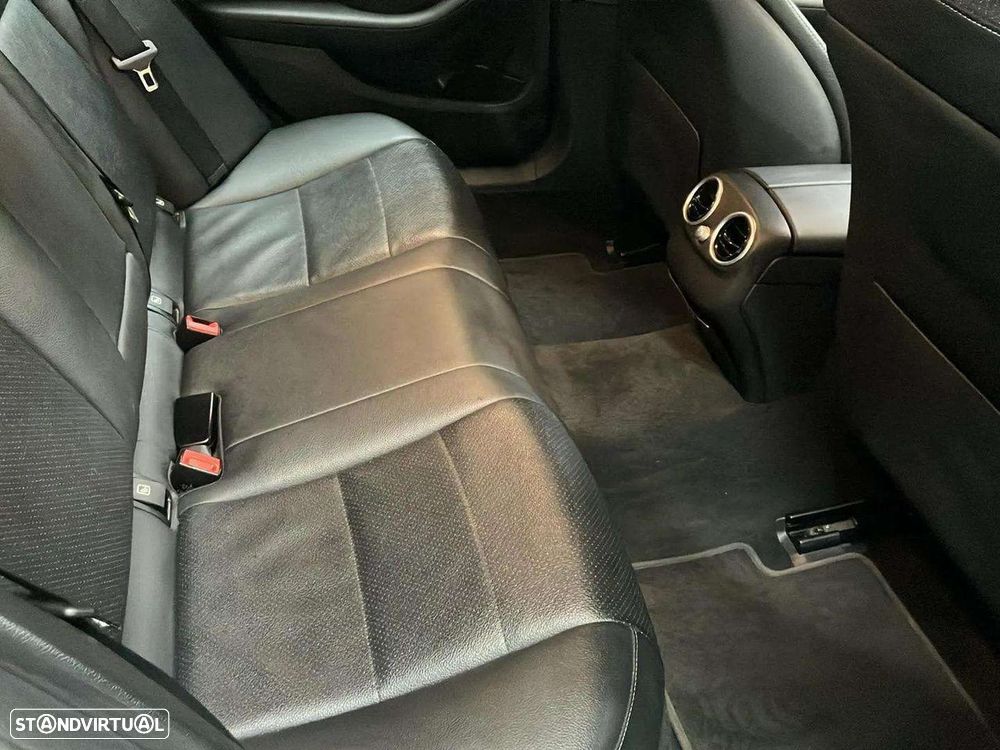 Mercedes-Benz C 200 - 16