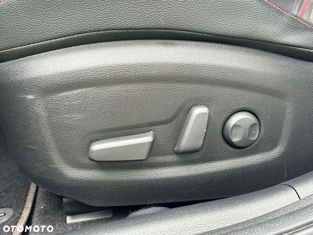 Kia ProCeed 1.6 T-GDI GT - 20