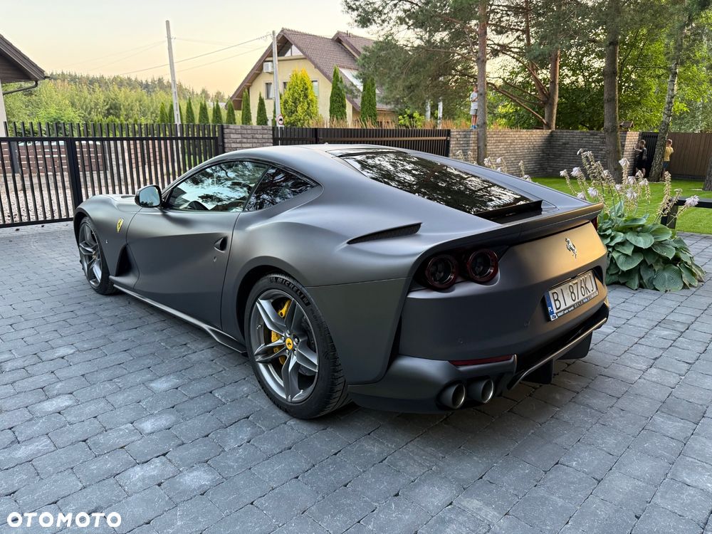 Ferrari 812 Superfast - 2