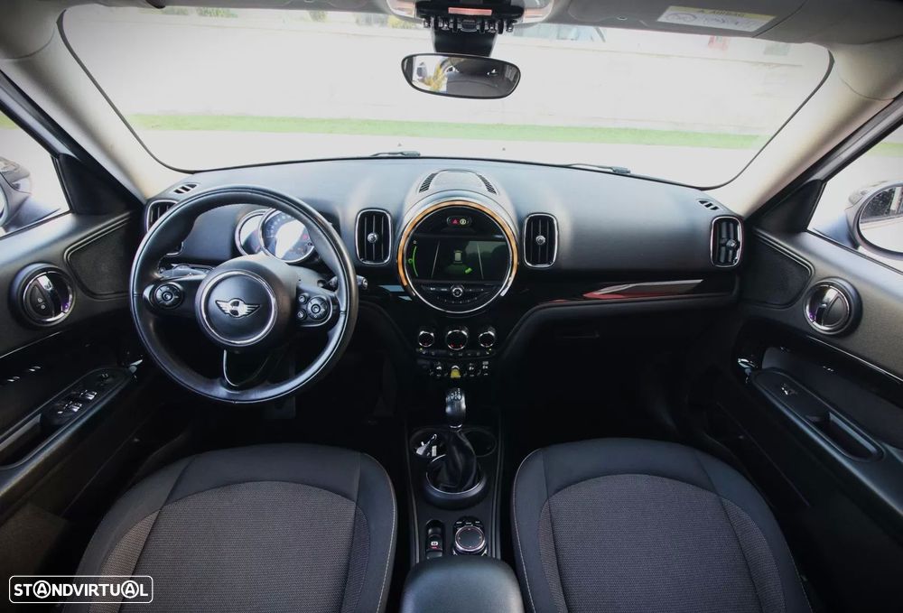MINI Countryman Cooper SE ALL4 Auto - 14