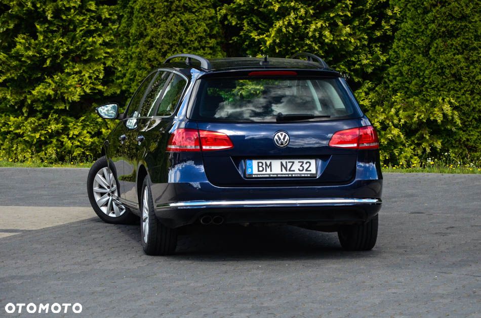 Volkswagen Passat Variant 2.0 Blue TDI SCR Comfortline - 17