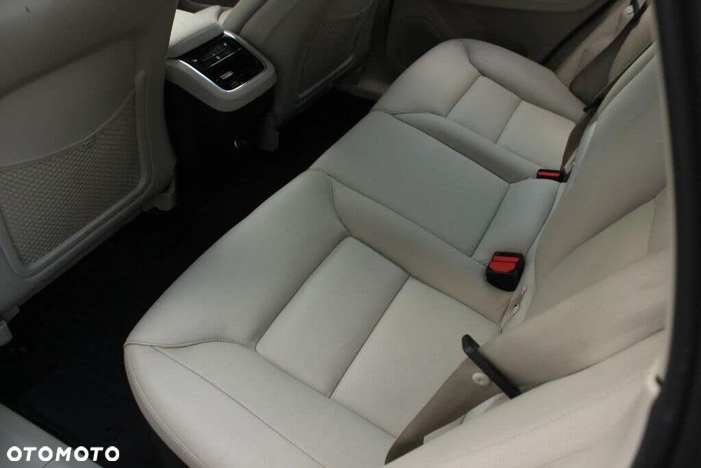 Volvo XC 60 T5 AWD Geartronic Inscription - 20