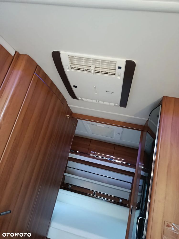 Fendt Caravan Diamant Black 590 - 22