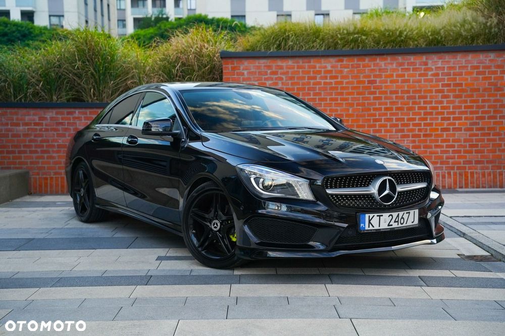 Mercedes-Benz CLA 200 7G-DCT AMG Line - 4