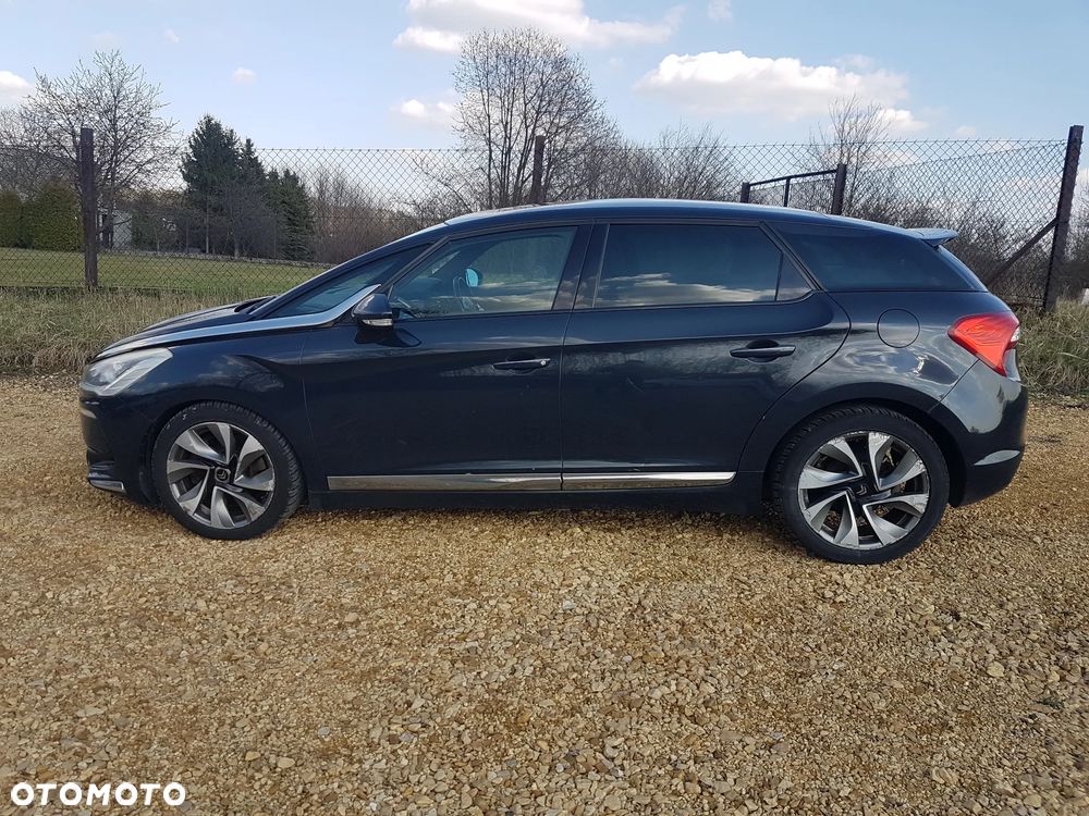 Citroën DS5 2.0 HDi SportChic - 5