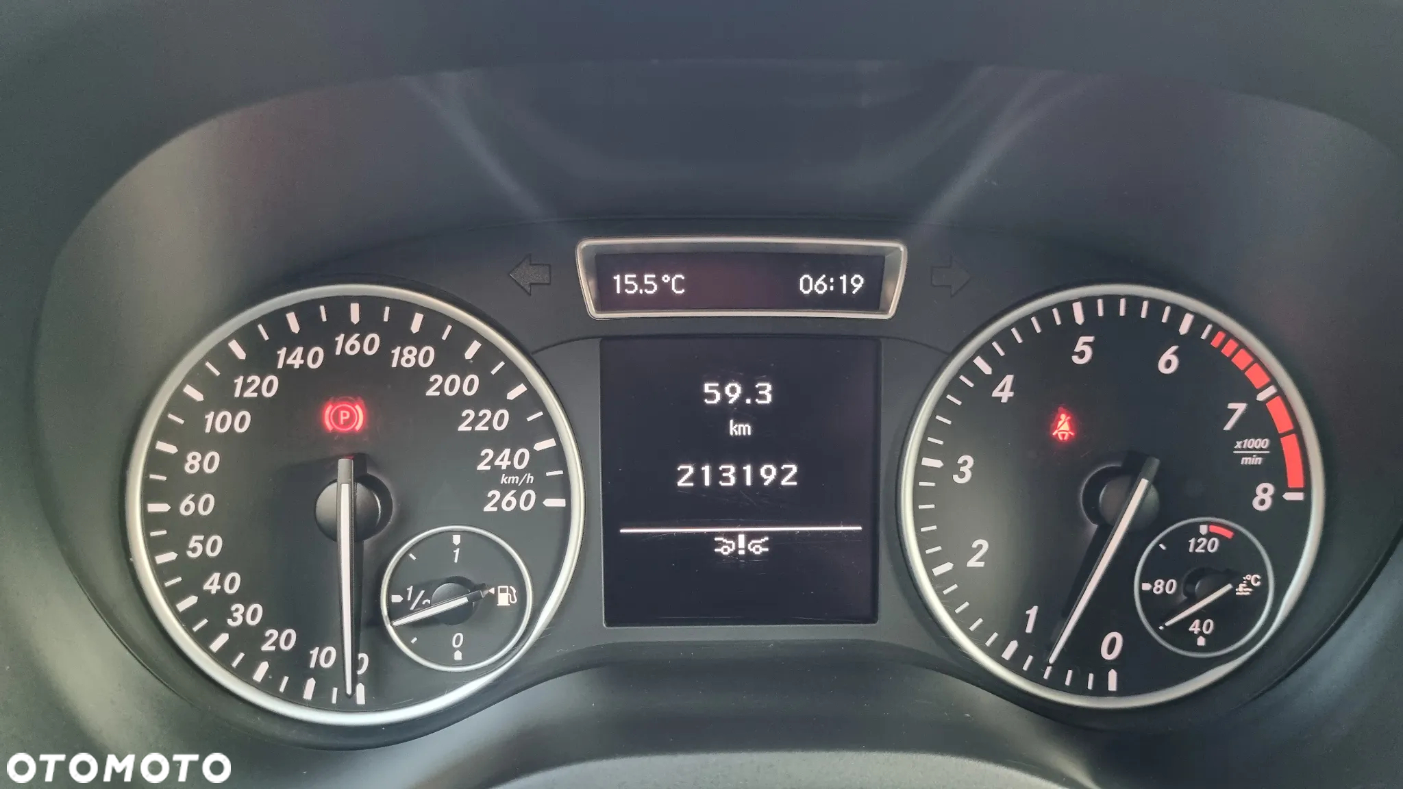 Mercedes-Benz Klasa B 200 AMG Line - 15