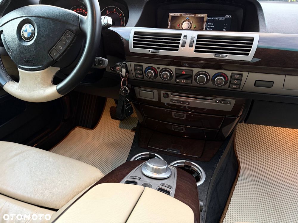 BMW Seria 7 - 9