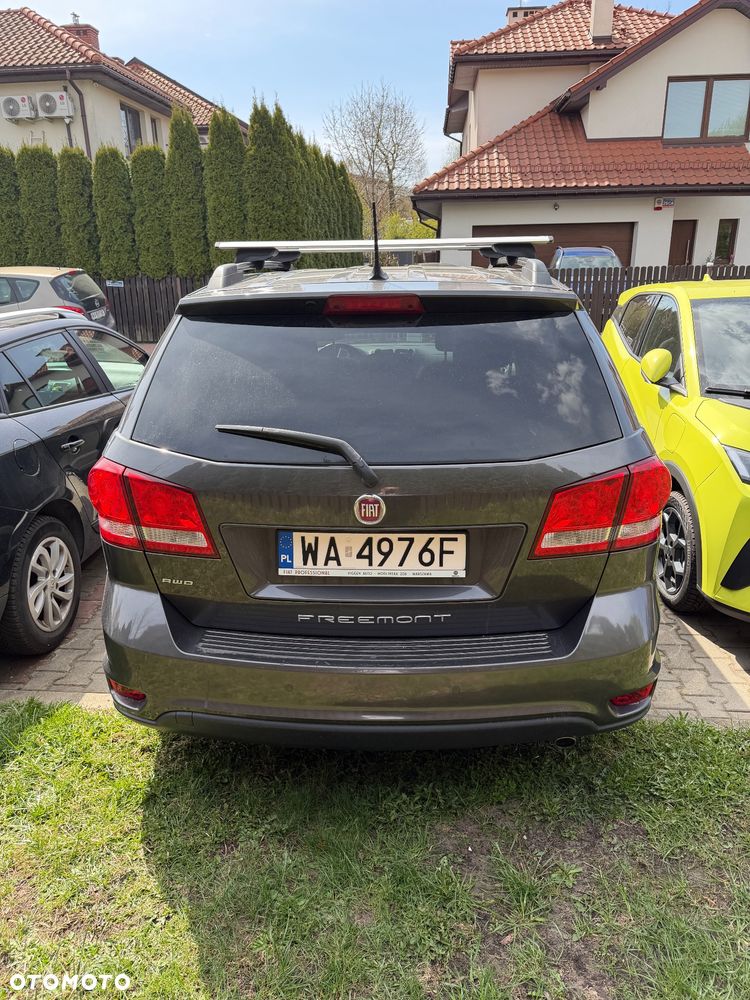 Fiat Freemont 2.0 Multijet Lounge AWD - 3