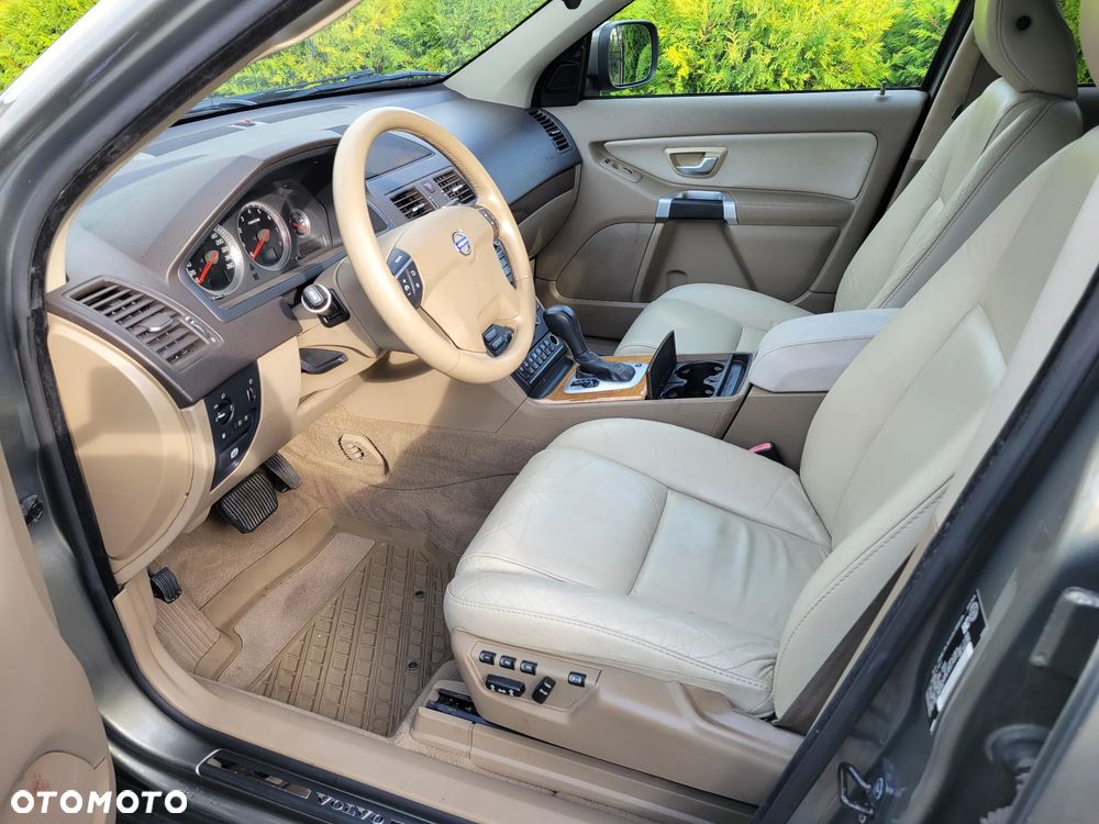 Volvo XC 90 3.2 AWD Executive - 19