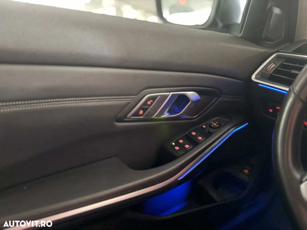 BMW Seria 3 320d Aut. Advantage - 11
