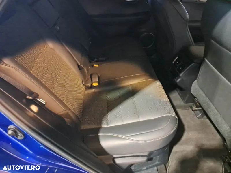 Lexus Seria NX 300h E-FOUR F SPORT - 11