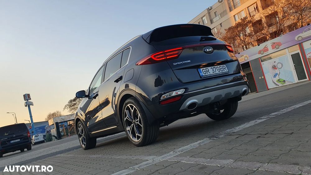 Kia Sportage 1.6 DSL MHEV 7DCT HP 4x4 GT Line - 32