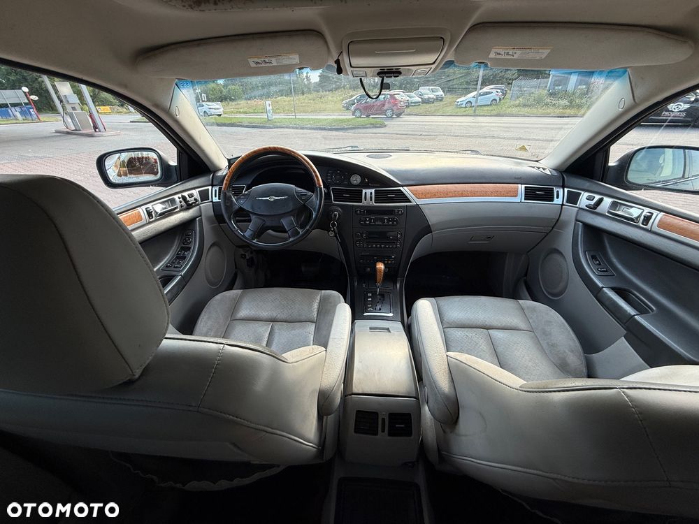 Chrysler Pacifica - 24