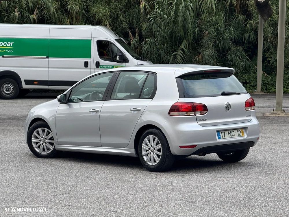 VW Golf 1.6 TDi Confortline - 5