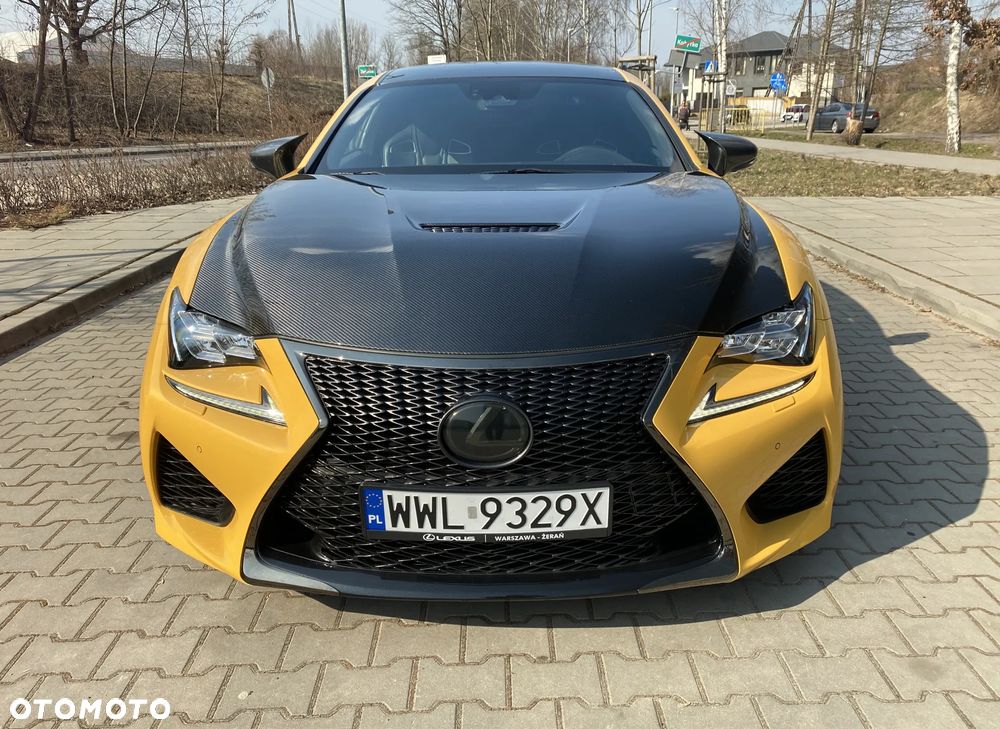 Lexus RC F Carbon - 9