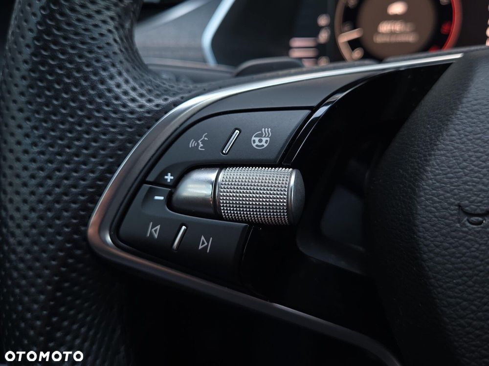 Skoda Octavia 1.5 TSI mHEV Selection DSG - 16