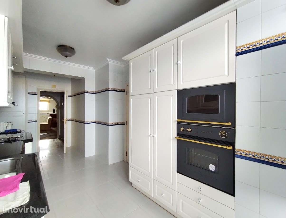 Penthouse/ Marquês de Pombal / Leiria - Grande imagem: 3/33