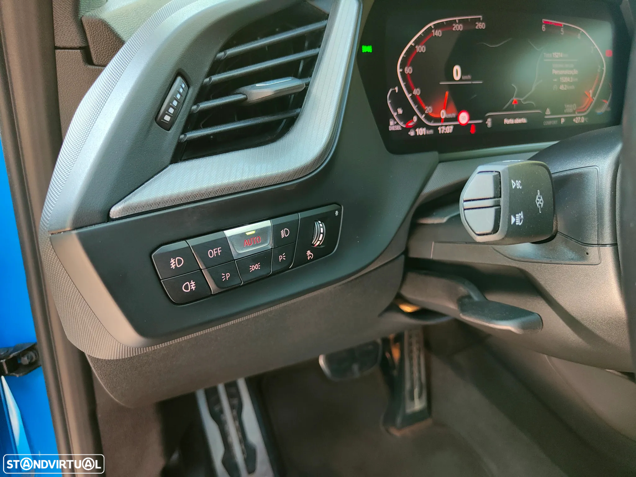 BMW 116 d Pack Desportivo M Auto - 13