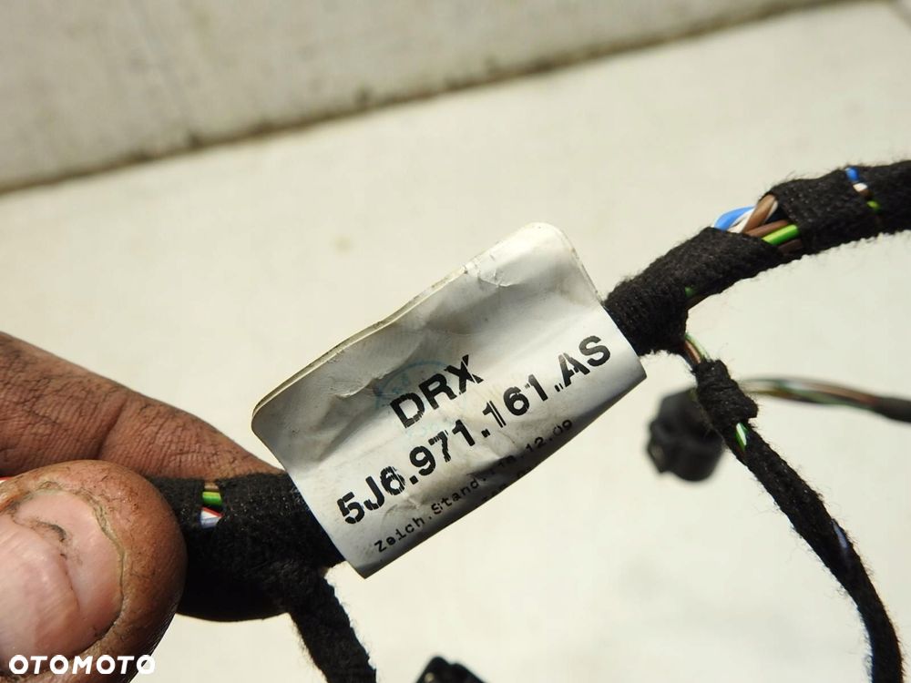 WIĄZKA DRZWI LEWY TYŁ SKODA FABIA II KOMBI 5J6971161AS - 6