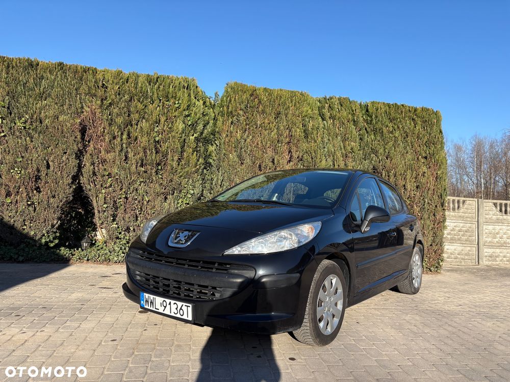 Peugeot 207 1.4 16V Trendy - 4