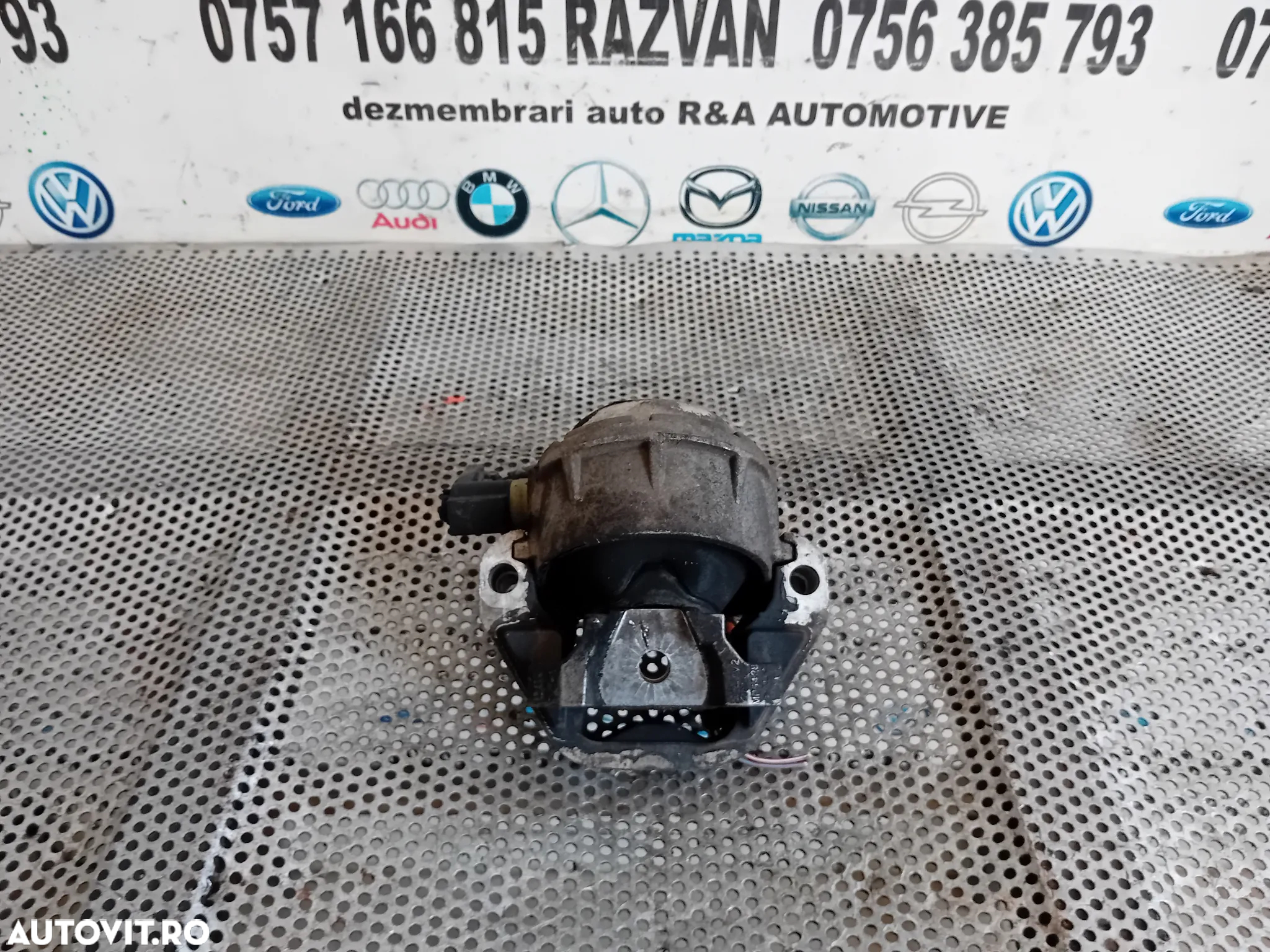 Suport Motor Cu Seznor Audi A6 C7 A4 A5 Q5 2.0 Tdi Motor CNH Cutie Automata NYU - 3