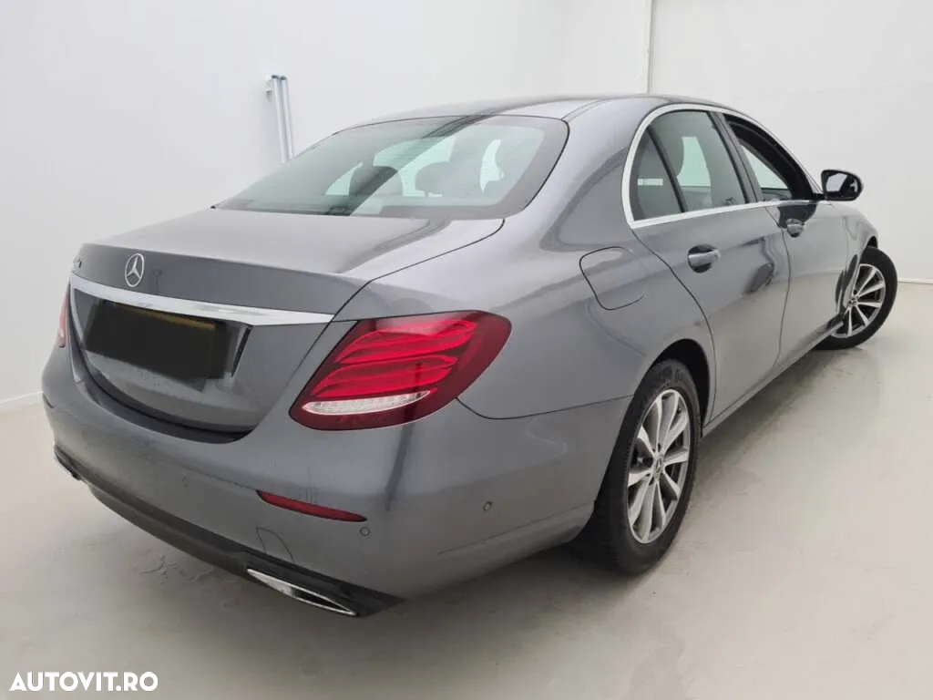 Mercedes-Benz E 200 d 9G-TRONIC Avantgarde - 3