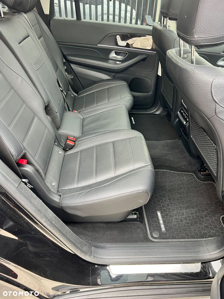 Mercedes-Benz GLS - 13