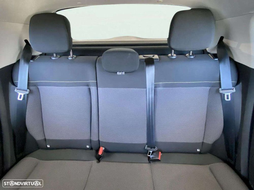 Citroën C3 1.2 PureTech Plus - 22