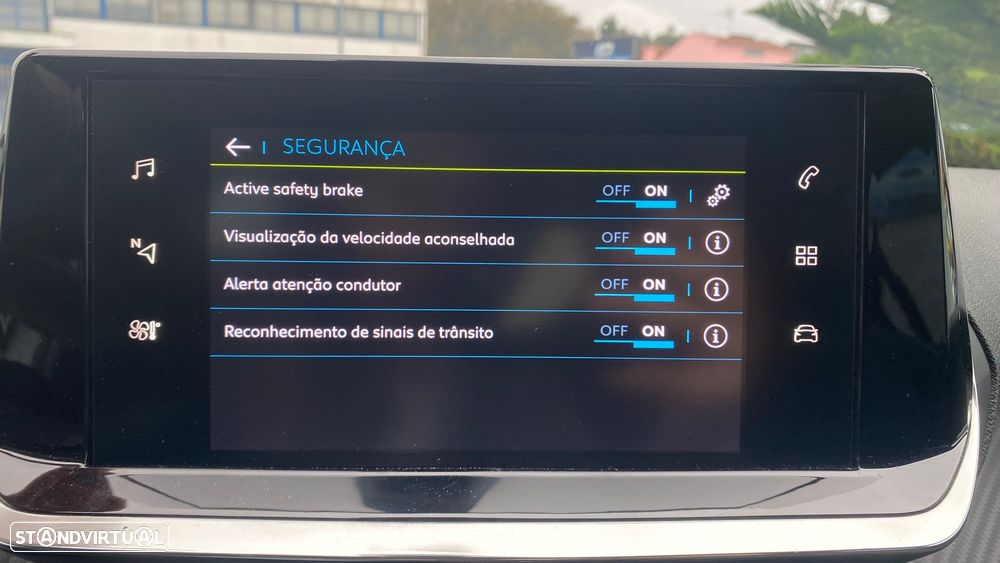 Peugeot e-208 50 kWh Allure Pack - 44