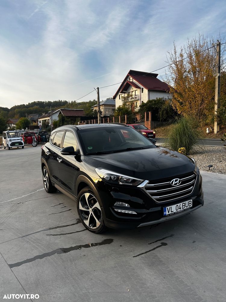 Hyundai Tucson - 1