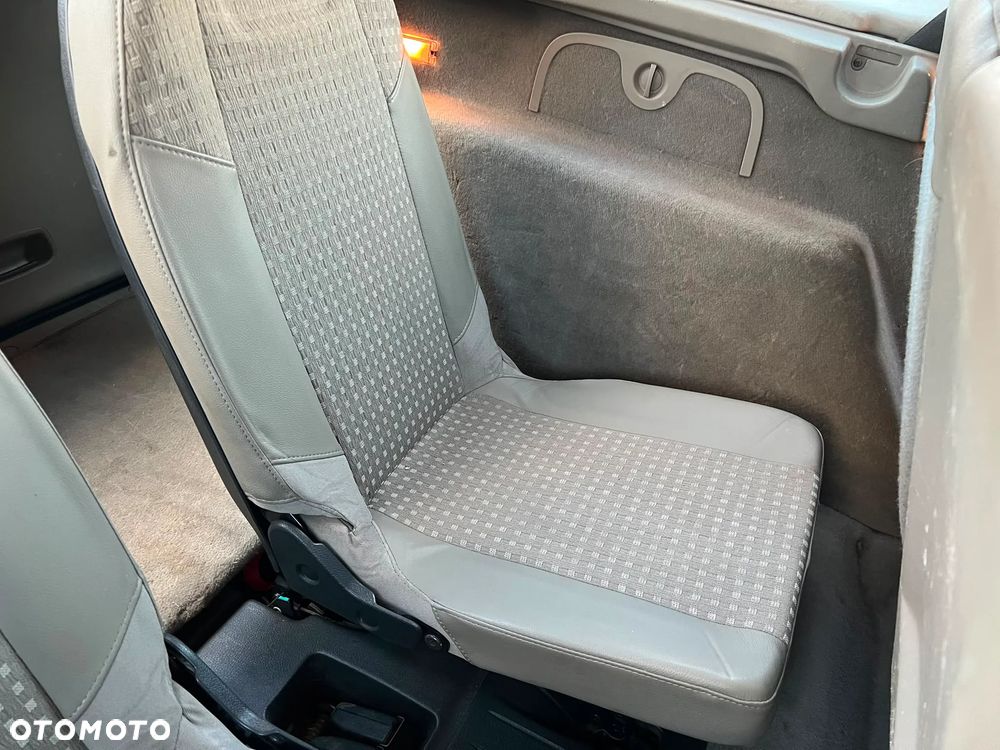 Renault Scenic 1.9 dCi Avantage - 29