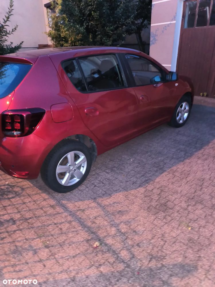 Dacia Sandero - 12