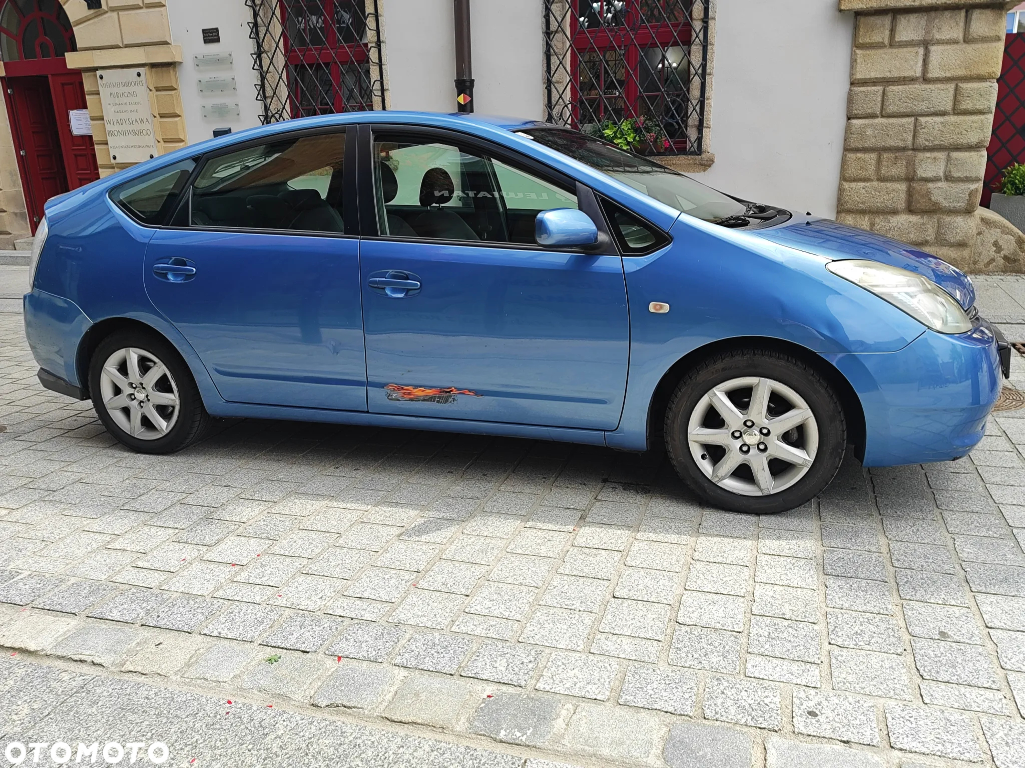 Toyota Prius 1.5 VVT-i Sol (nav) - 4