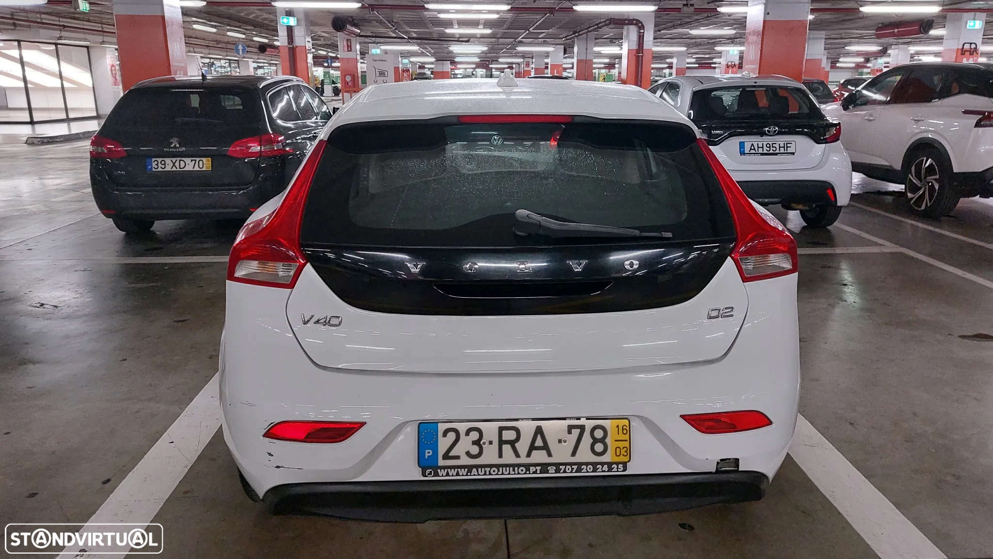 Volvo V40 2.0 D2 Kinetic - 11