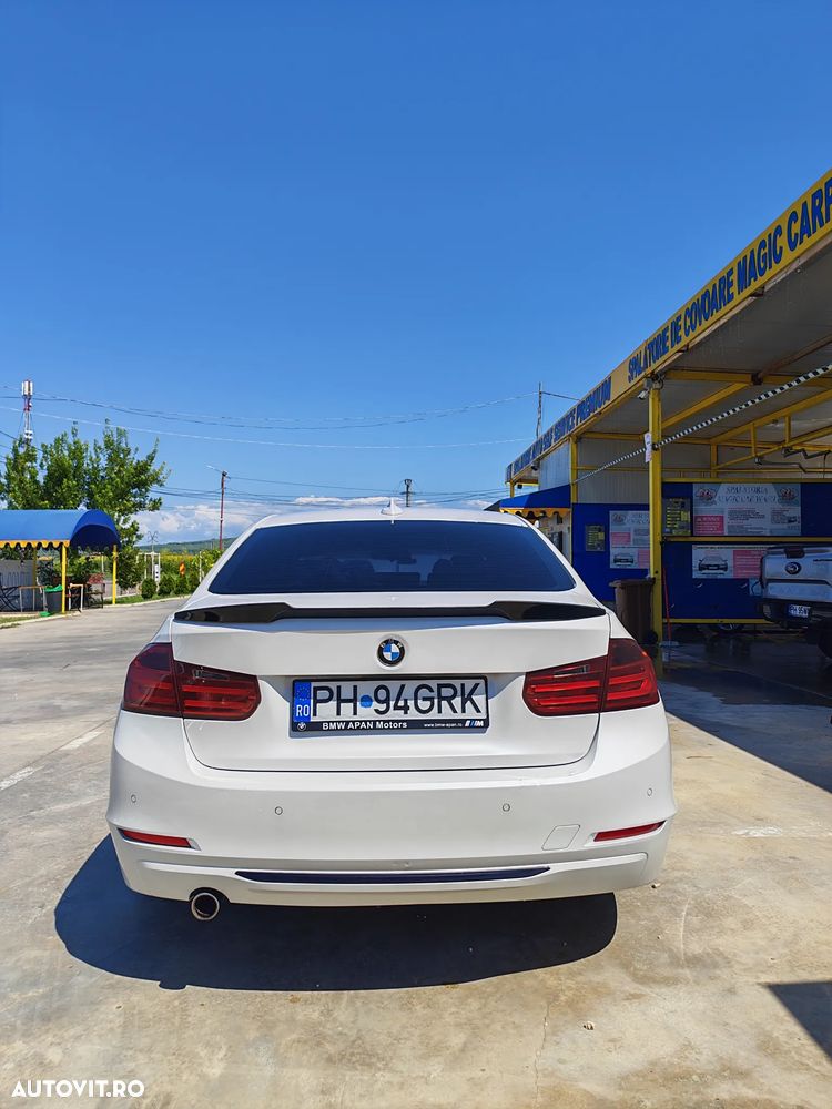 BMW Seria 3 320d Efficient Dynamic Edition Aut. - 4