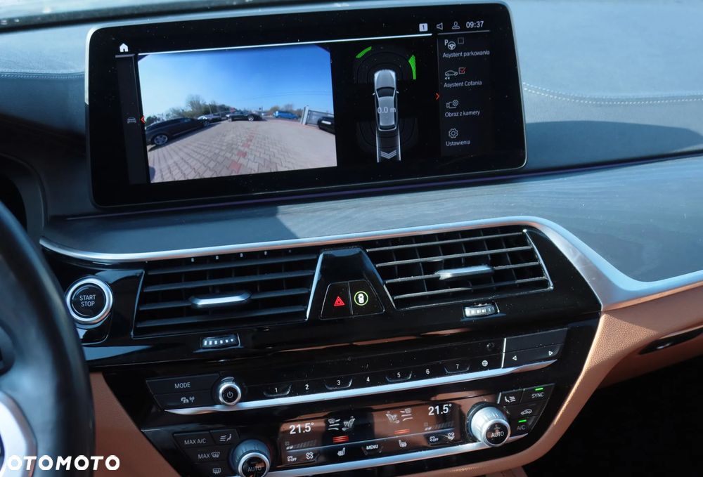 BMW Seria 5 530e xDrive Luxury Line - 15