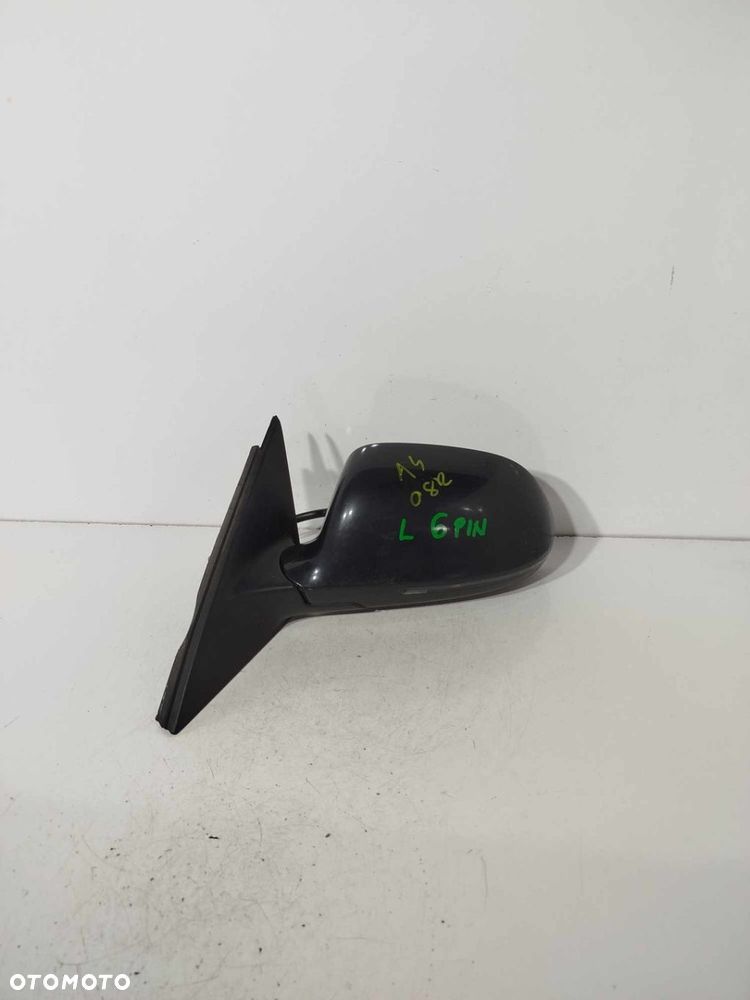 LUSTERKO LEWE PRZEDNIE AUDI A4 B7 04-08 5 PIN - 1