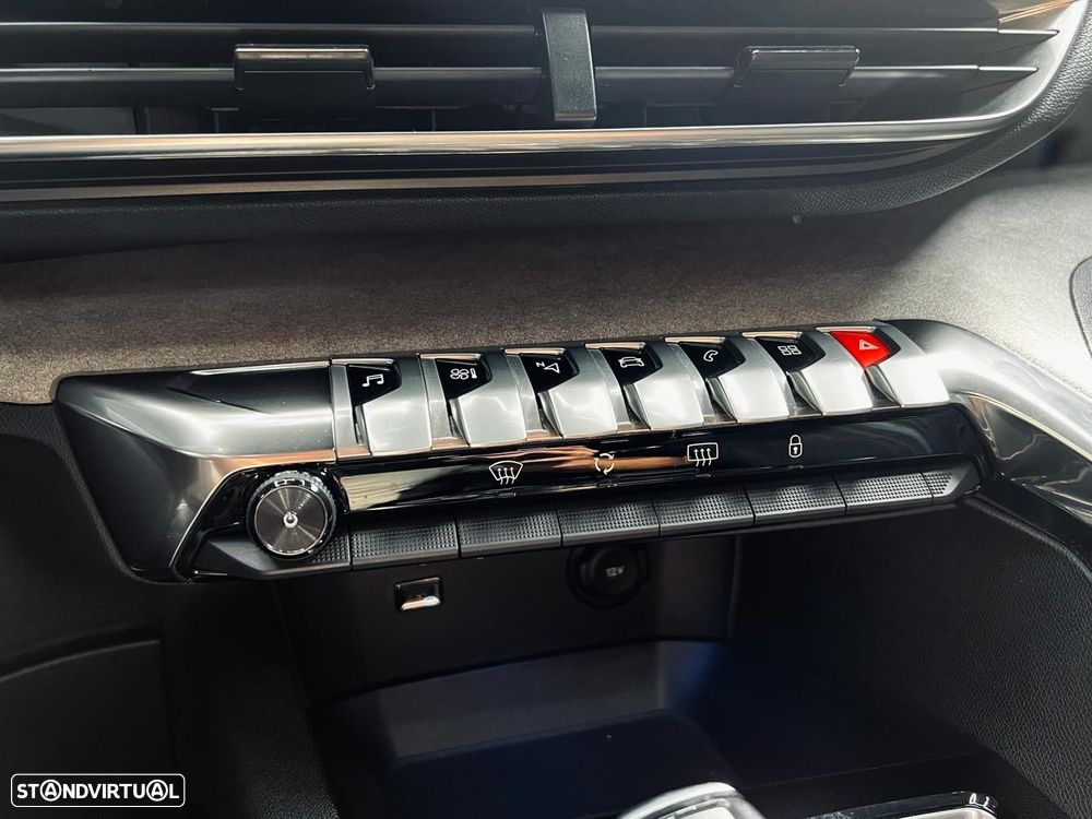 Peugeot 3008 1.5 BlueHDi GT EAT8 - 34