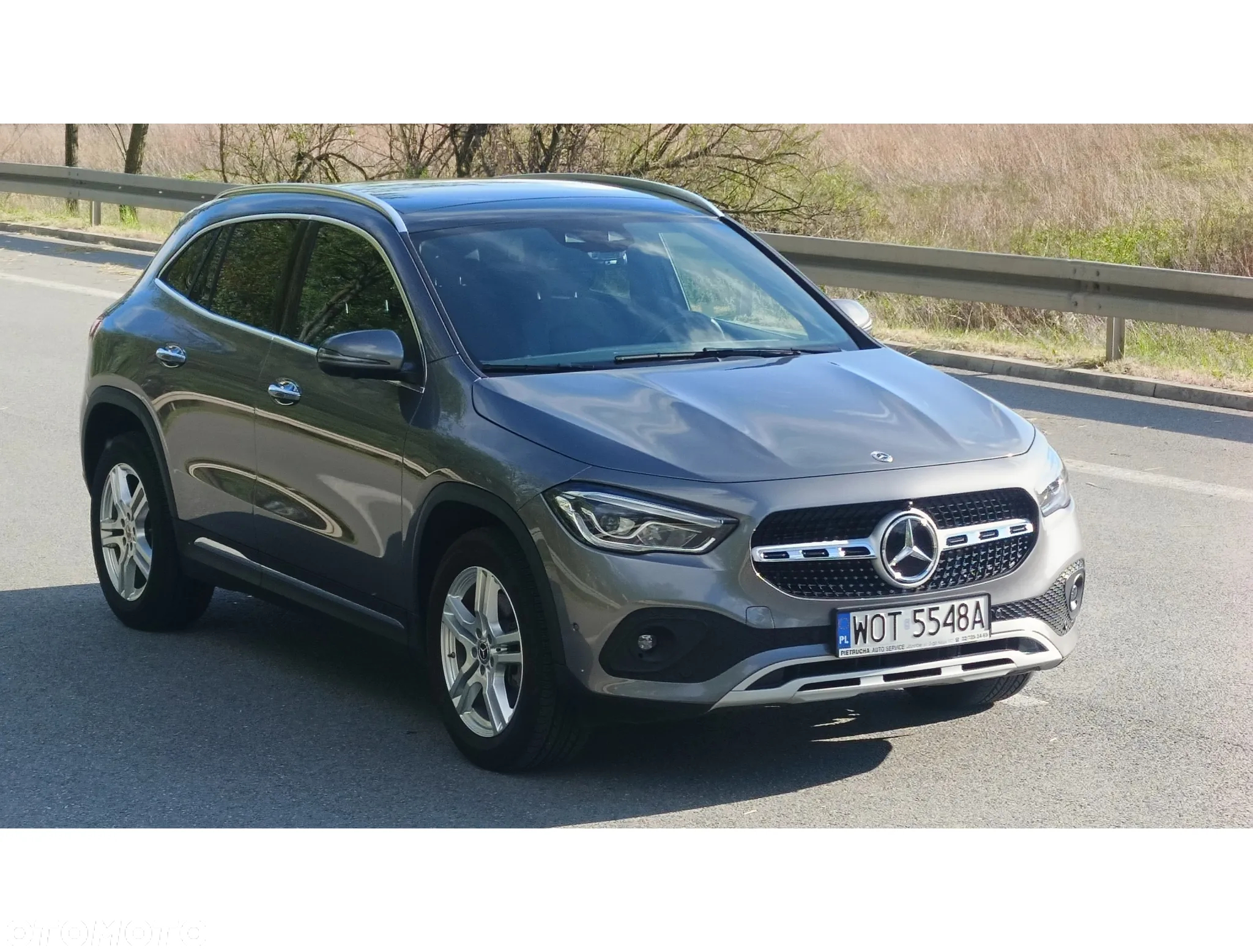 Mercedes-Benz GLA 250 4-Matic - 9