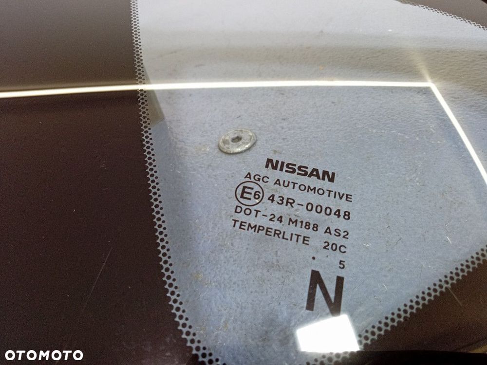 NISSAN PULSAR 14- SZYBA KAROSERYJNA TYŁ LEWA - 3