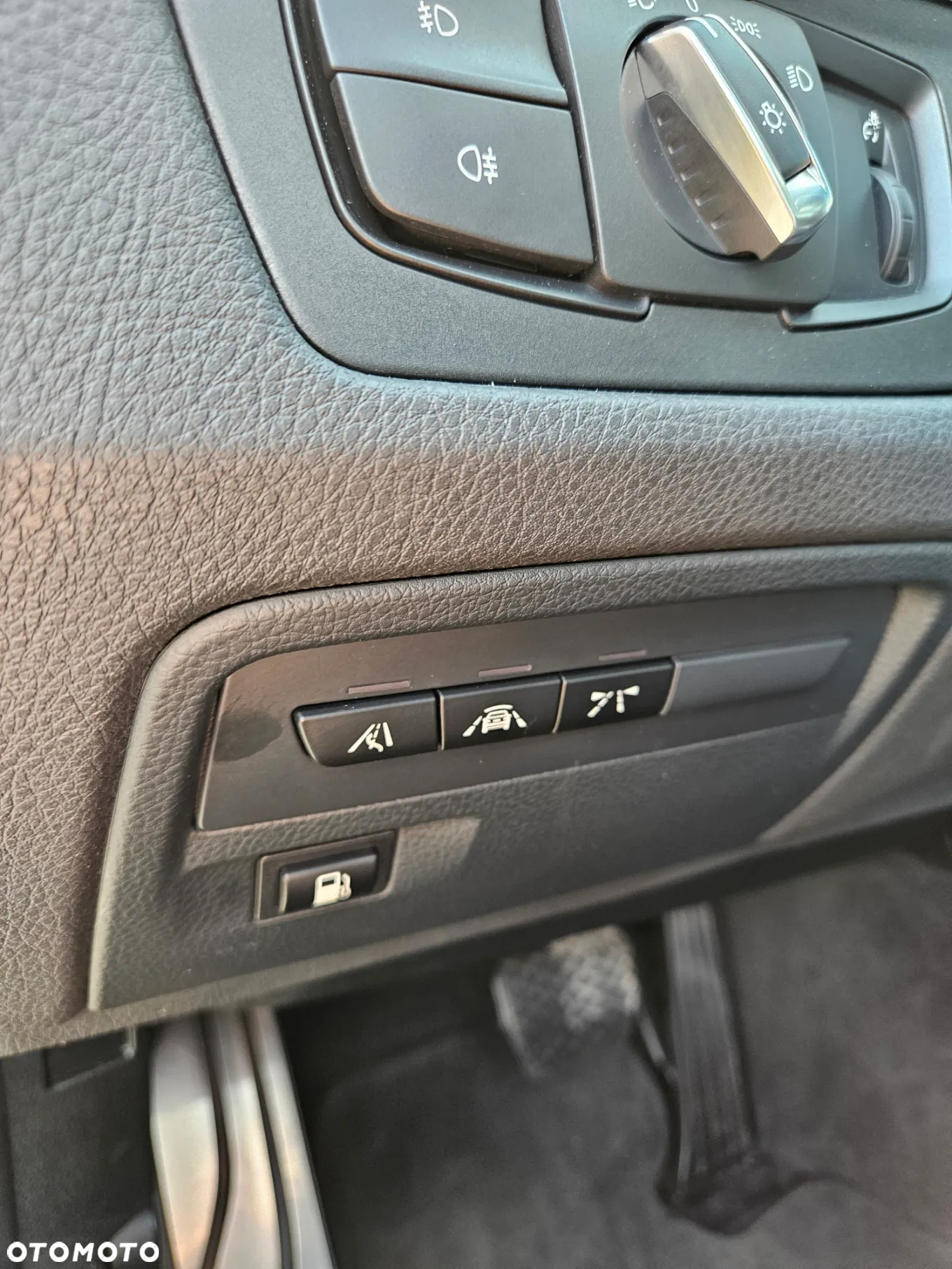 BMW Seria 3 330e iPerformance M Sport Shadow - 29