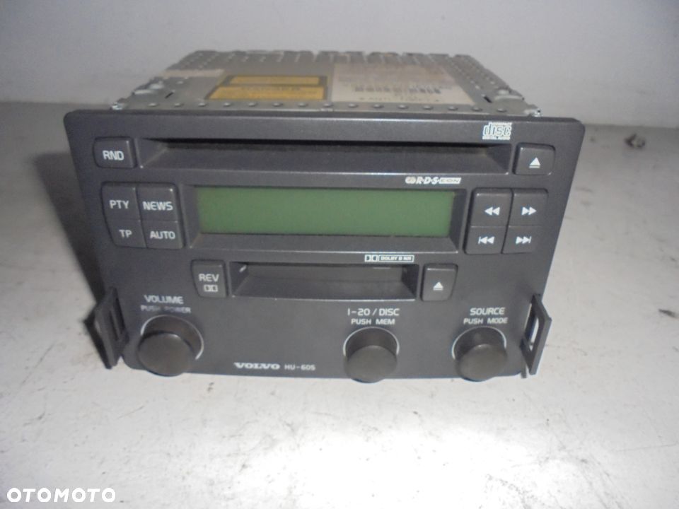 RADIO VOLVO V70 30887084 - 4