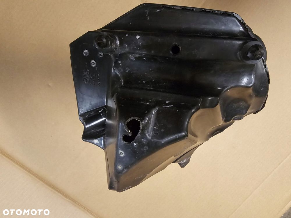 obudowa filtra powietrza audi a6 4k0133838t 4k0133844d - 6
