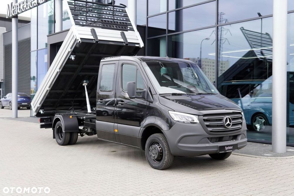 Mercedes-Benz Sprinter - 24