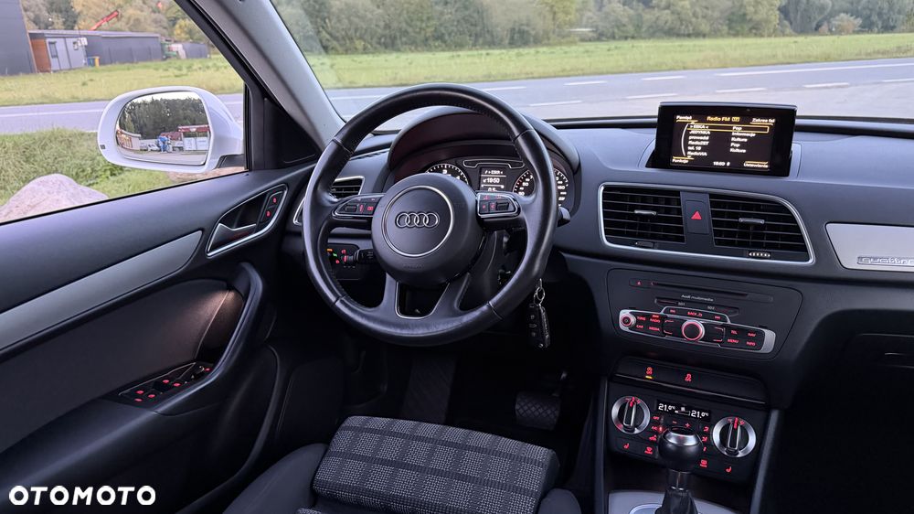 Audi Q3 2.0 TDI Quattro S tronic - 28